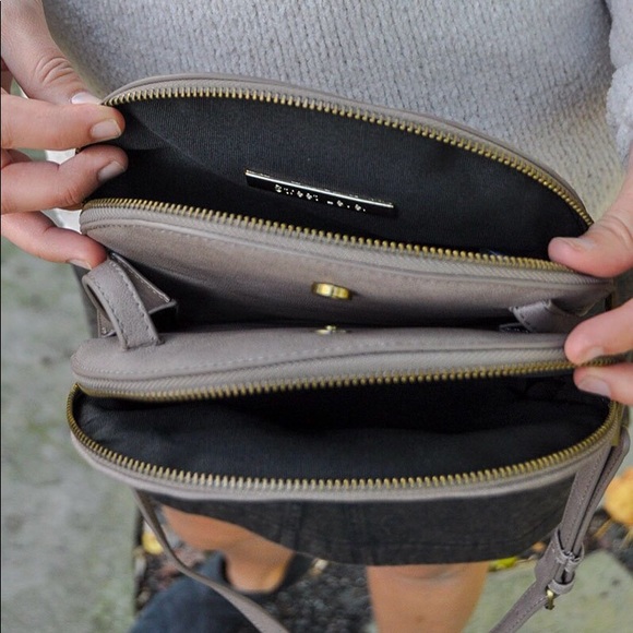 Woven Crossbody - Gray - Picture 3 of 3